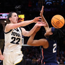caitlin clark led iowa